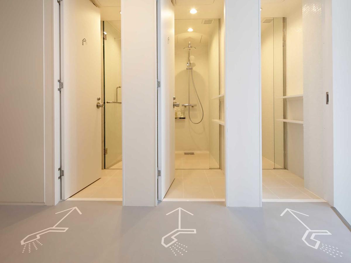 Nine Hours Otemachi-imperial Palace Capsule hotel 2*